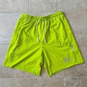 NWT Nike Dri-FIT Standard Issue Basketball Shorts Size Large Lime Green